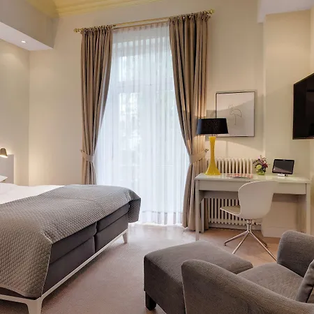 Rheinhotel Dreesen 4* Bonn